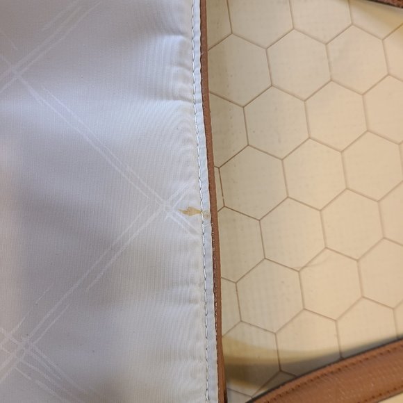 Vera Bradley Nylon Tote Light Beige w/ Leather Straps - Picture 6 of 6